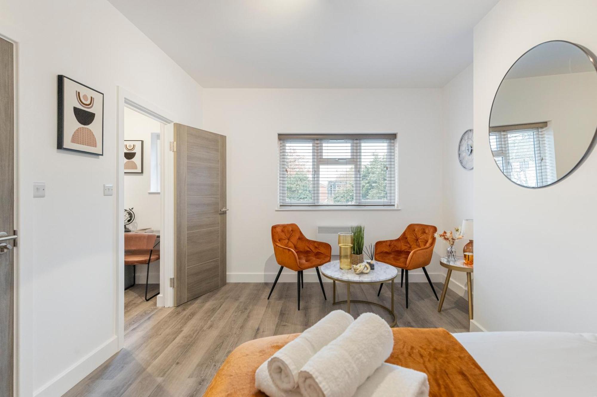 Ferienwohnung Beautiful-Cosy-King Sized Bed Flat 3 Min Walk To Tube Station London Exterior foto